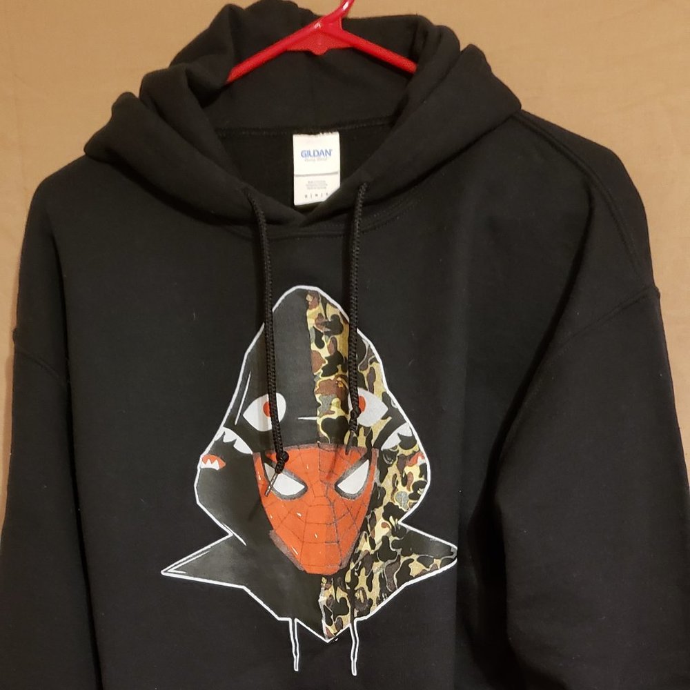 Gildan, Black Spiderman/Monster zip-up jacket, Size Medium